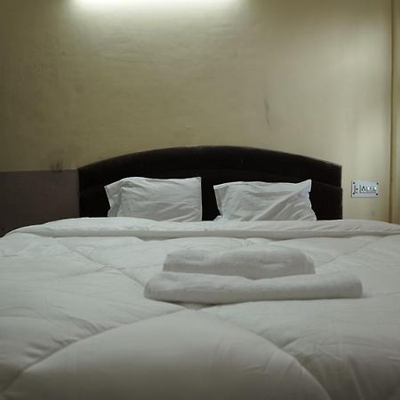 Hotel Mohan By Wb Inn Agra  Esterno foto