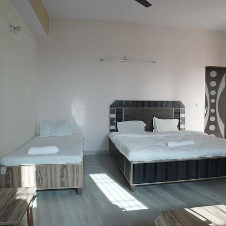 Hotel Mohan By Wb Inn Agra  Esterno foto