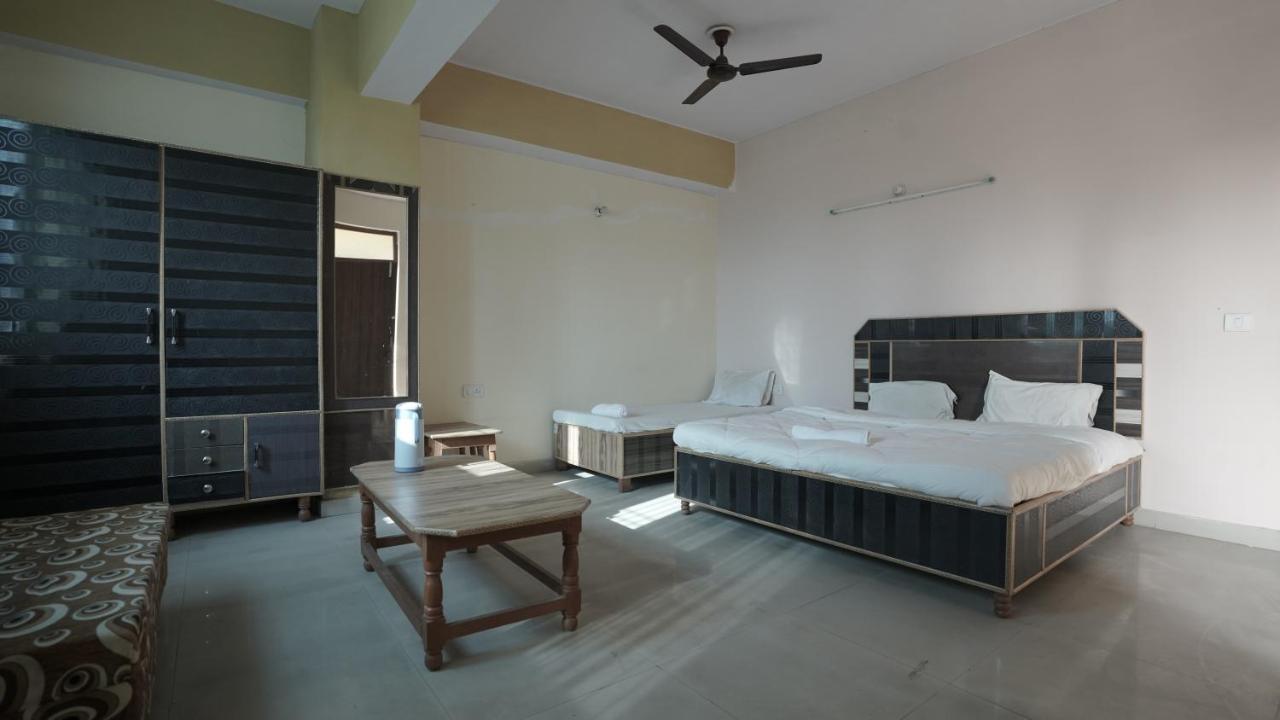 Hotel Mohan By Wb Inn Agra  Esterno foto