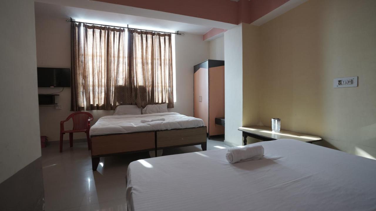 Hotel Mohan By Wb Inn Agra  Esterno foto