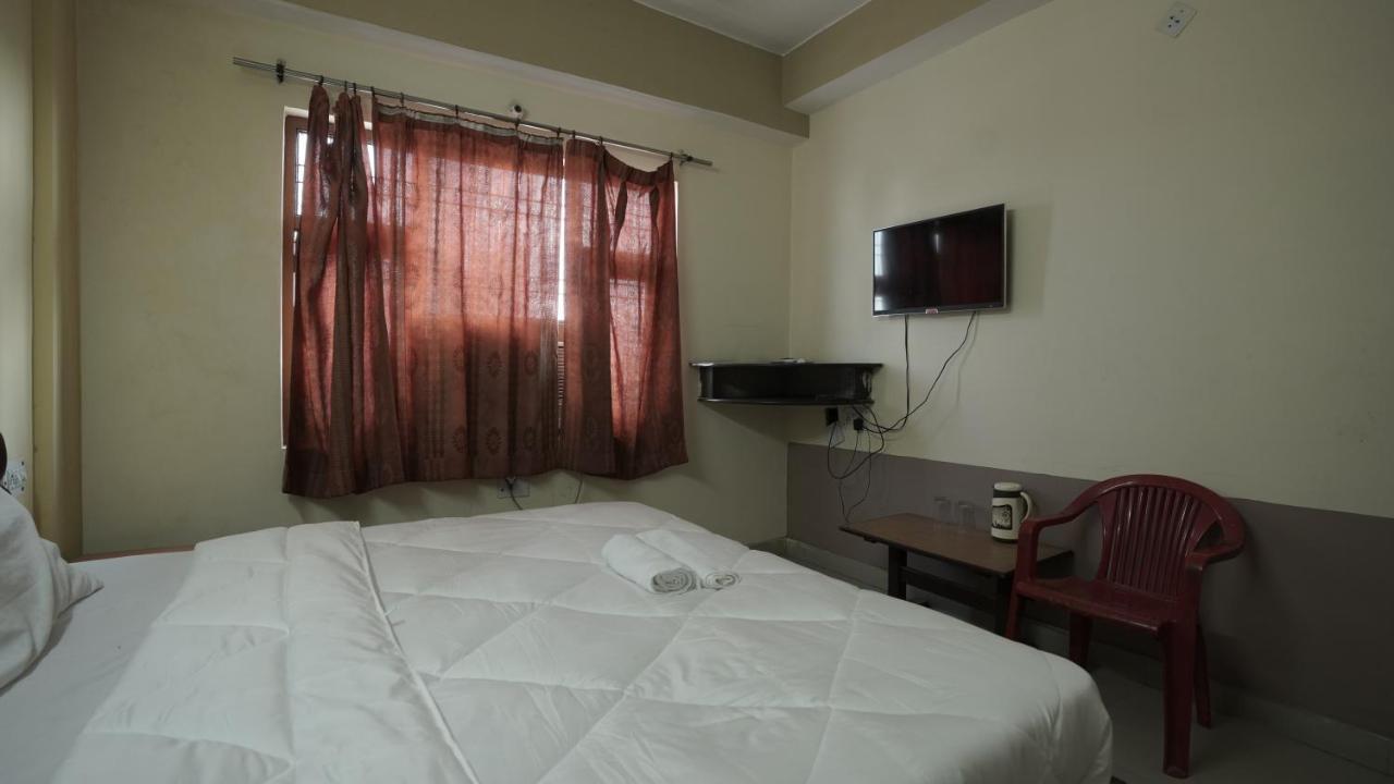 Hotel Mohan By Wb Inn Agra  Esterno foto