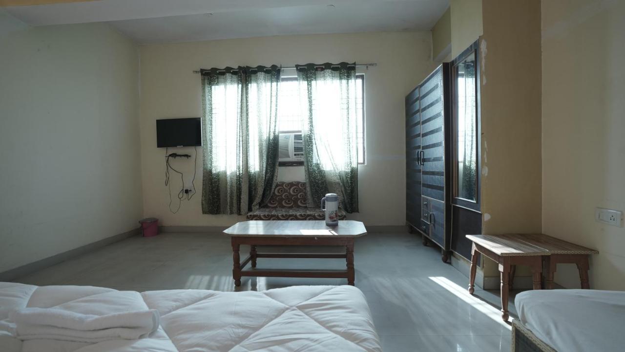 Hotel Mohan By Wb Inn Agra  Esterno foto