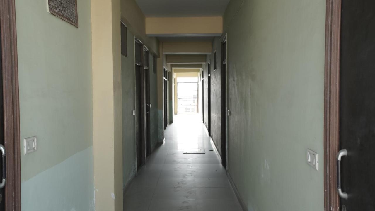 Hotel Mohan By Wb Inn Agra  Esterno foto